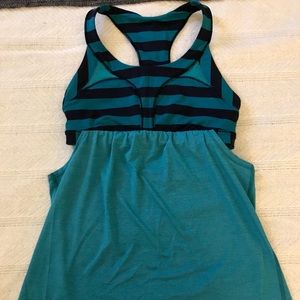 Lululemon tank